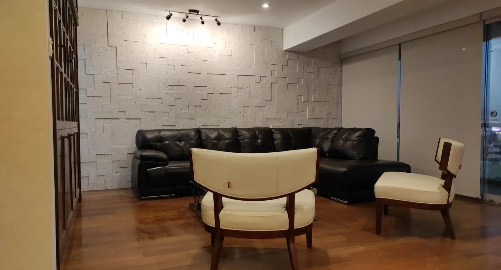 Bloque administrativo Intersales Holding Group — vista 11